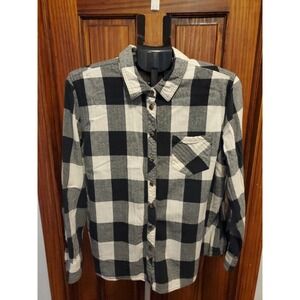 Blue Mountain Shirt Women XL Black White Plaid Flannel‎ Casual Button Down